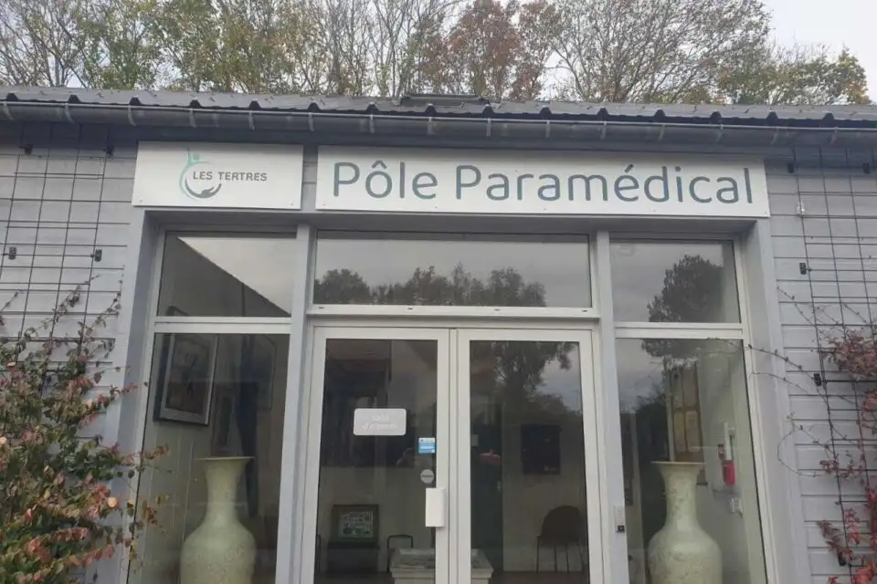 Les Tertres Pôle Paramedical à Guernes 78520 Les Tertres Pôle Paramedical à Guernes 78520